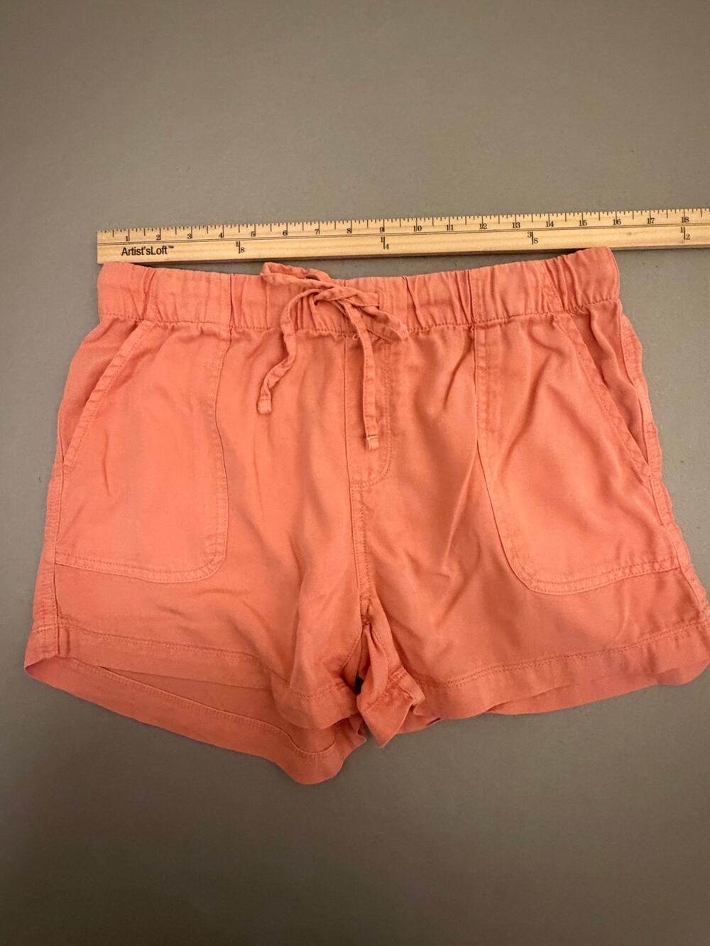 GAP Coral Lyocell Pull-On Shorts 4” Inseam Women’s S